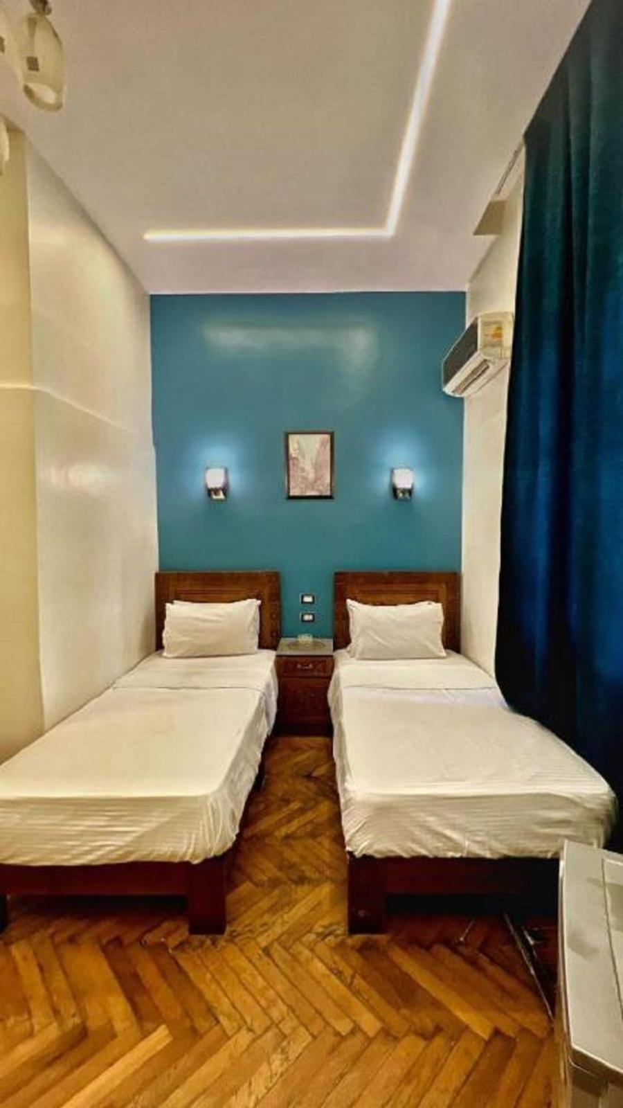 Minerva Grand Hostel Le Caire Extérieur photo